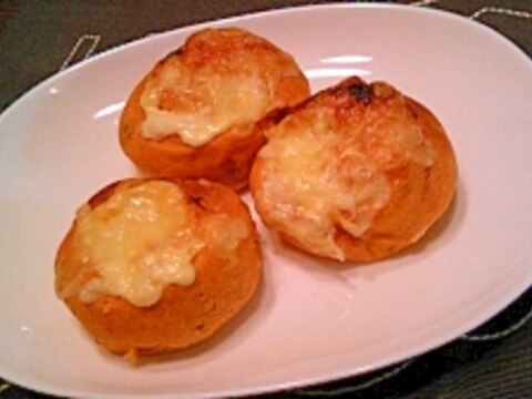 HBで鮭のパテ入りパン